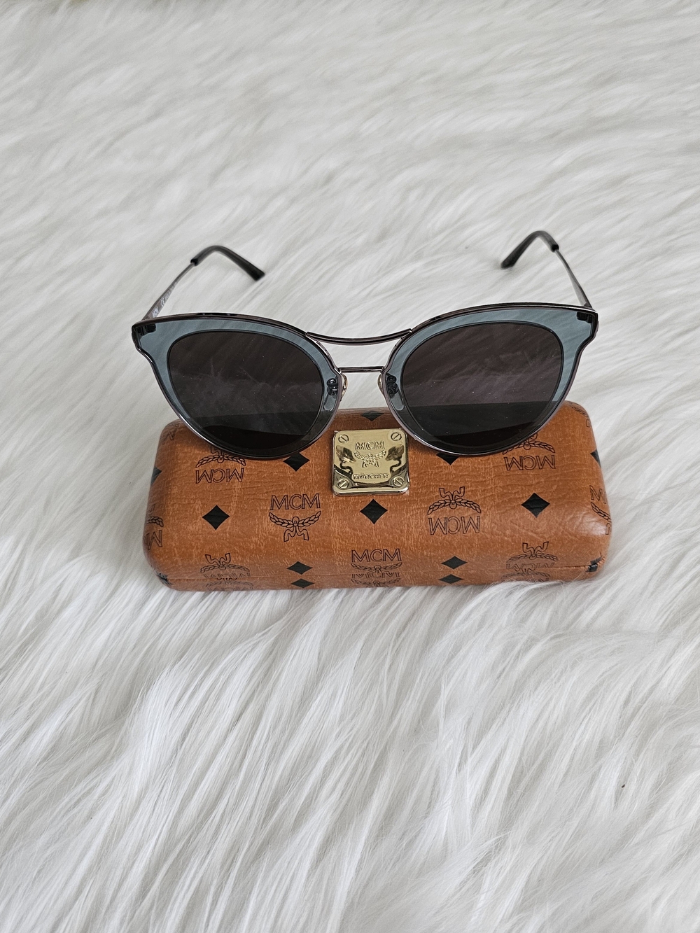 MCM Women’s MCM139SA Cat Eye Sunglasses